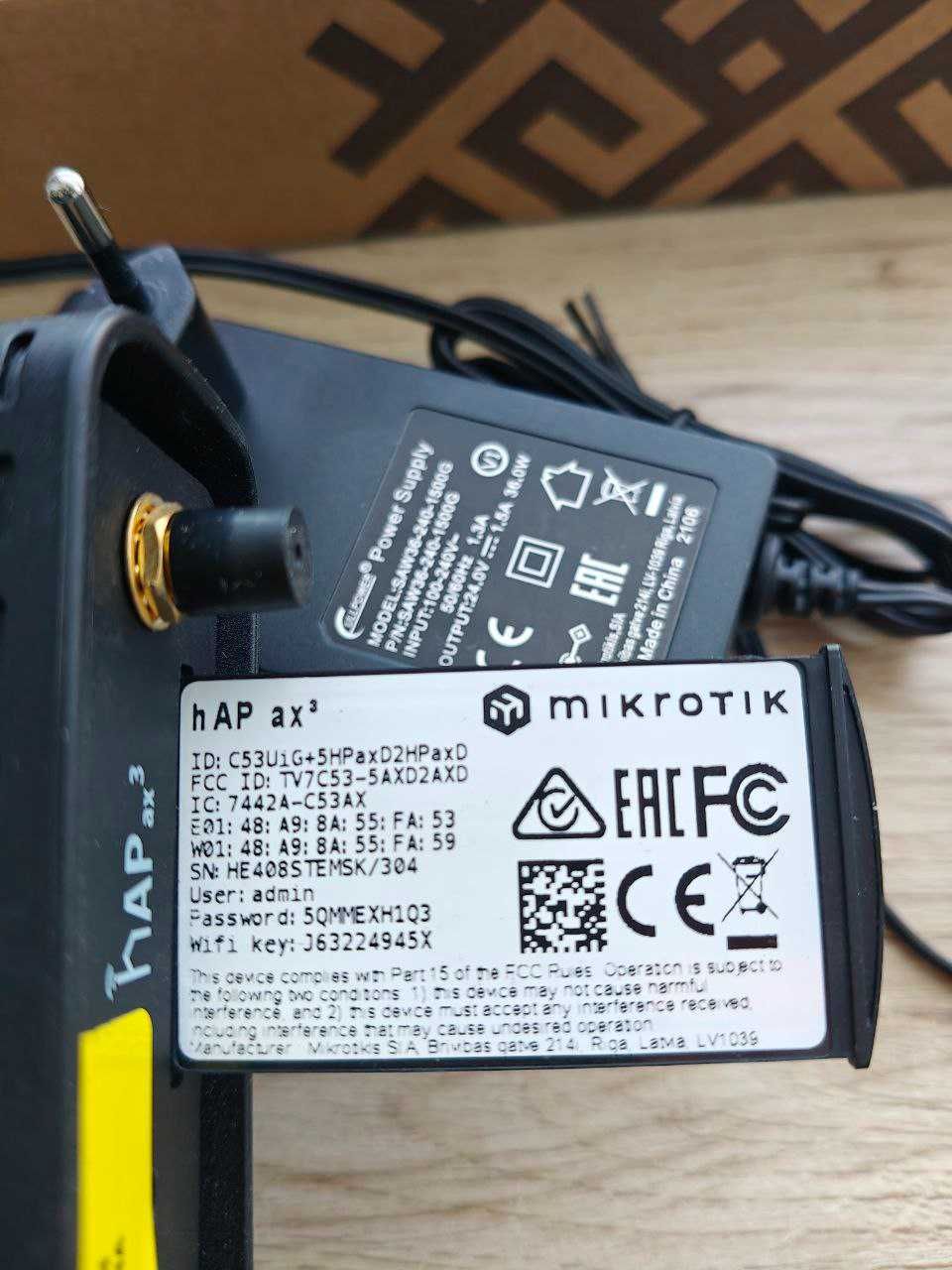 Продам MikroTik hAP AX3 (ax³ C53UiG+5HPaxD2HPaxD) sn:HE408STEMSK/304