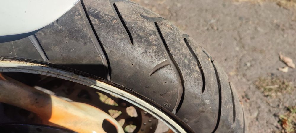 Продам YAMAHA FZR 600 на доках, на полном ходу