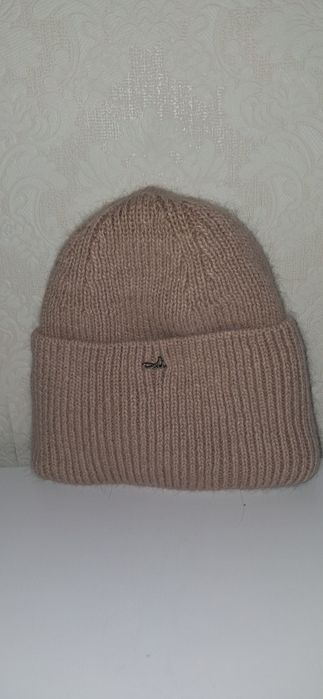 Шапка зимова  жіноча