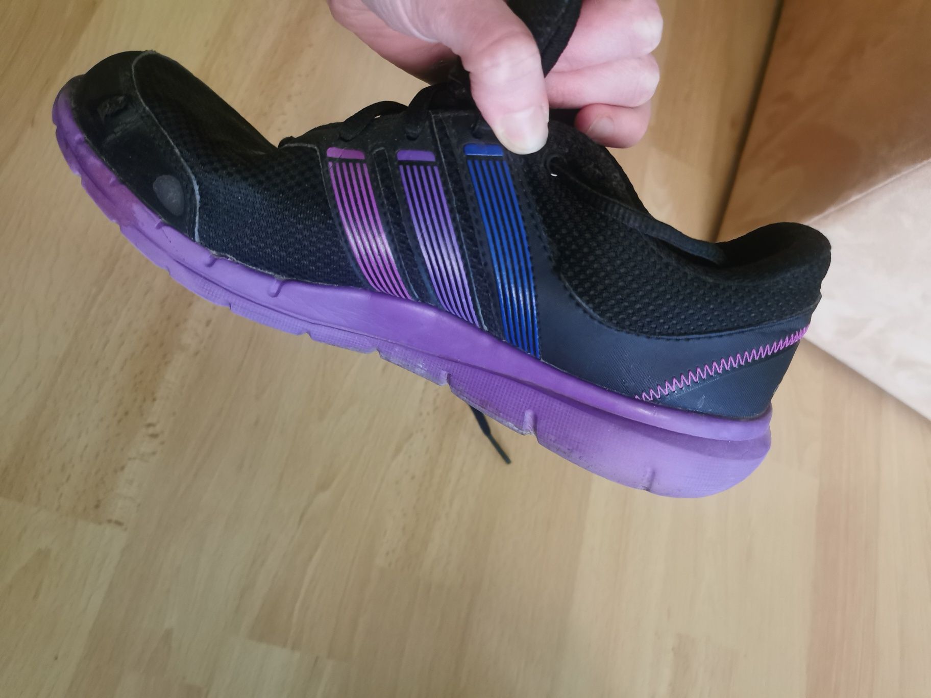 Buty Adidas rozmiar 39 i 1/3