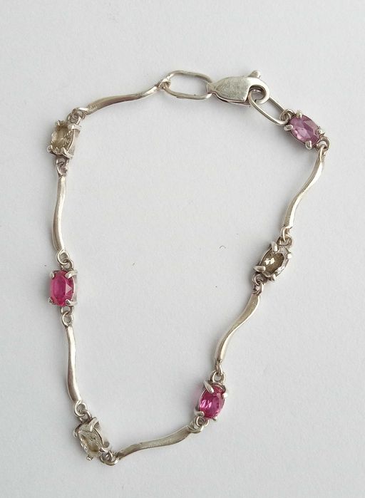 Браслет з каменями. Срібло 925 проба, розмір 19 см