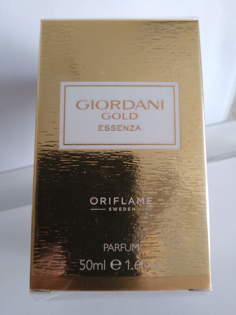 Perfumy Giordani Gold Essenza