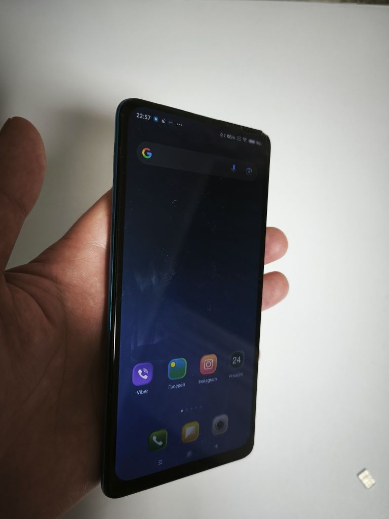 Продам телефон Xiaomi Mi 9T