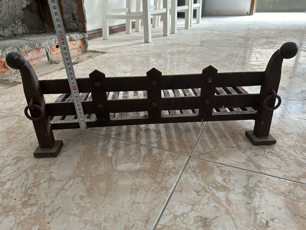 Base de Lareira em ferro