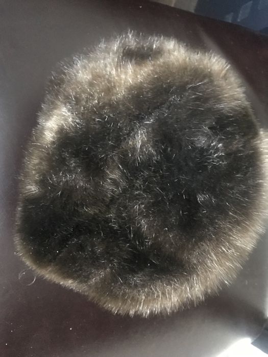 Шапка женская под горшок сшитая белёк