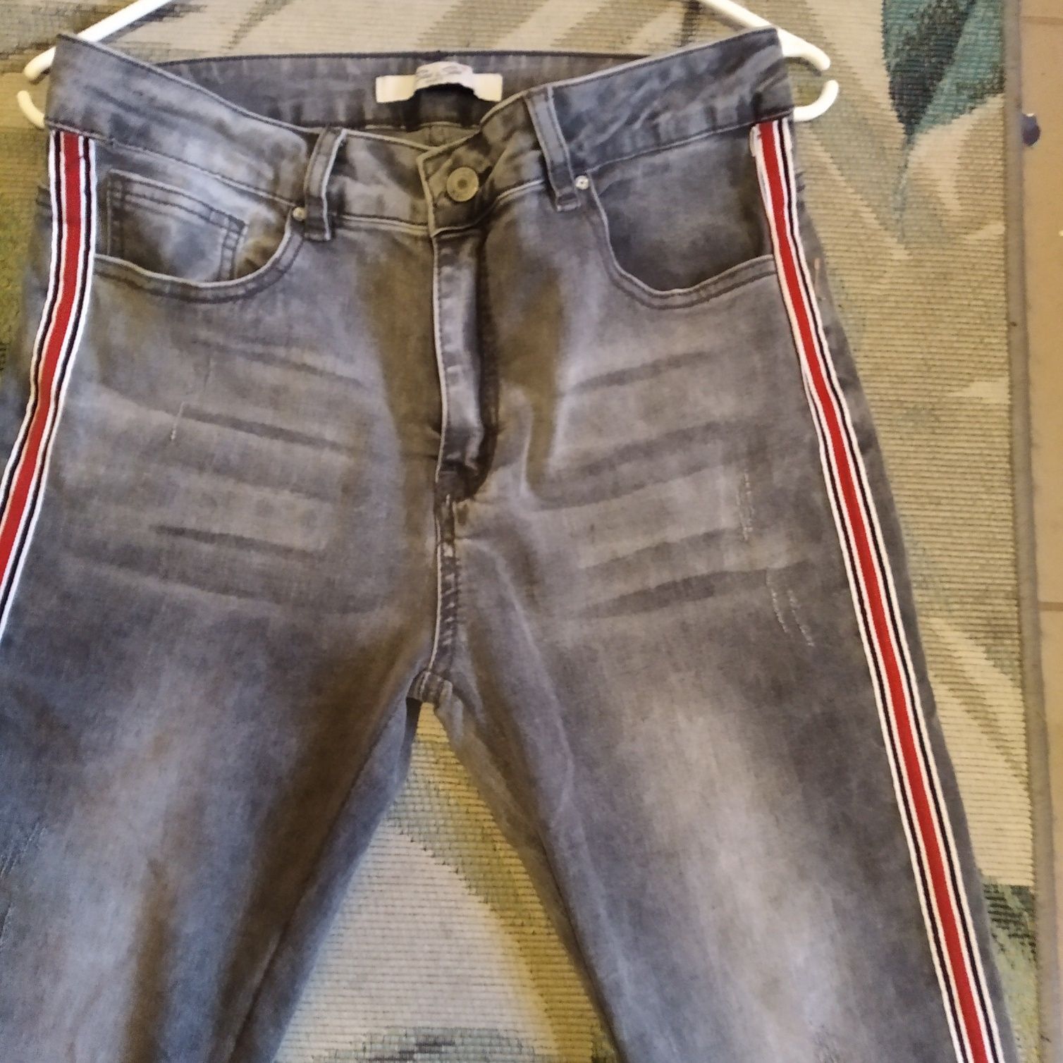 Spodnie damskie jeansy z lampasami rozmiar M/L