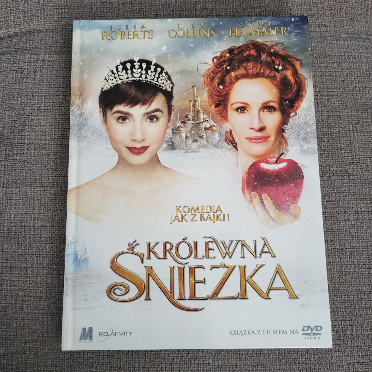 DVD plus książka "Królewna Śnieżka"