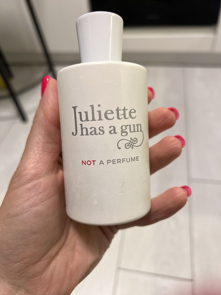 Juliette has a gun, духи