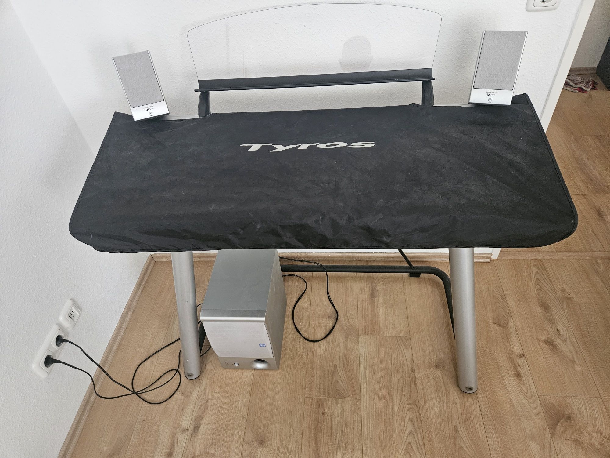 Sprzedam yamaha tyros 1
