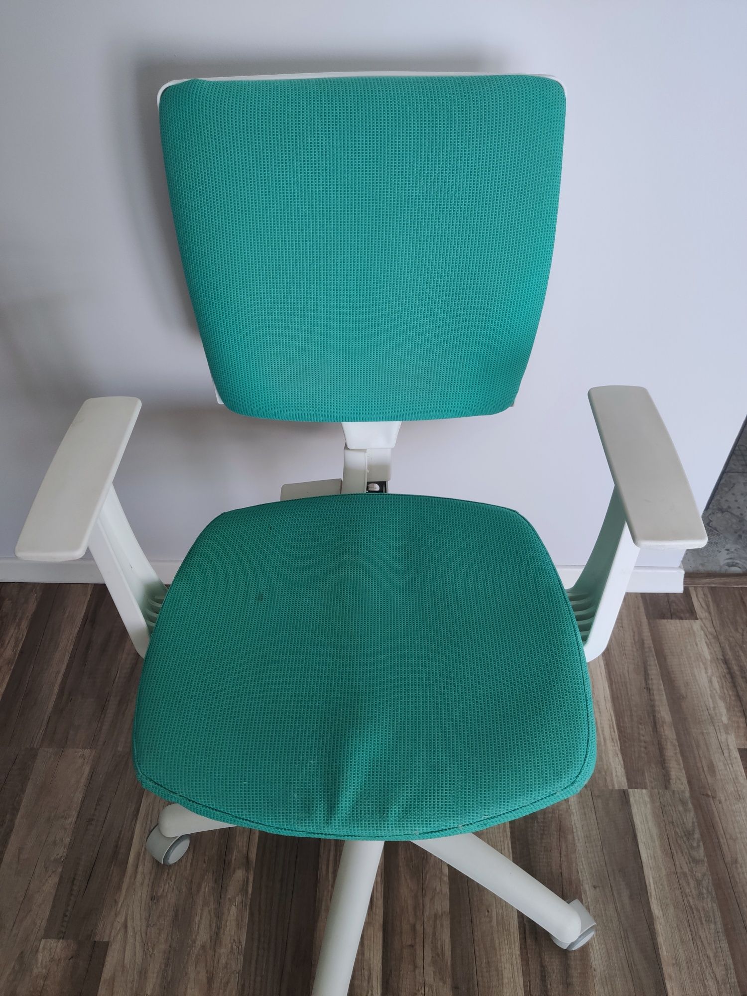 Fotel biurowy krzesło biurowe białe