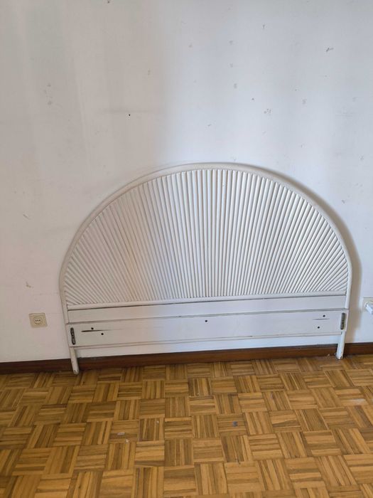 Cabeceira de cama de casal