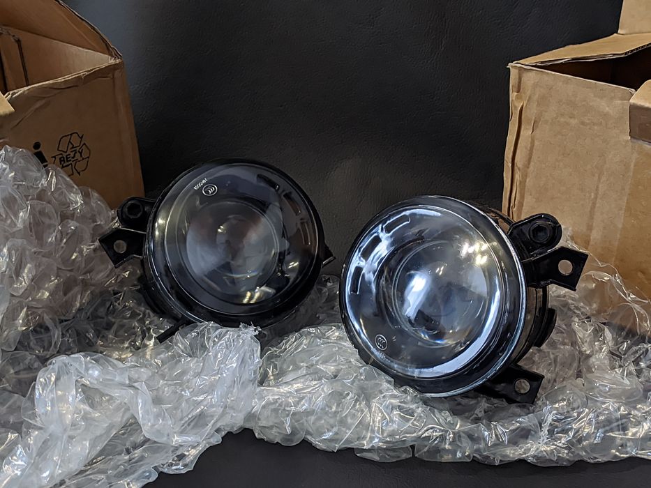 Противотуманные фары Caddy Golf Plus Mk5 Polo Eos
Touran