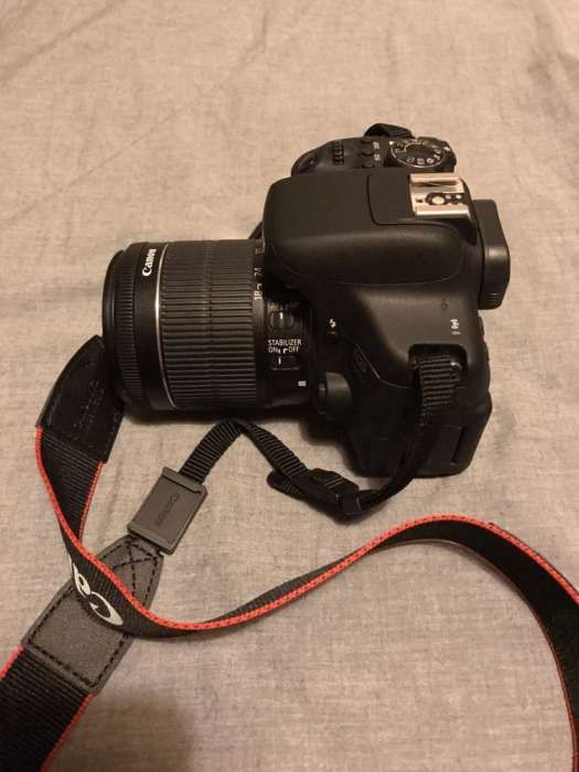 canon 750d Vendo objetiva EF-S 18-55 IS STM ou troco