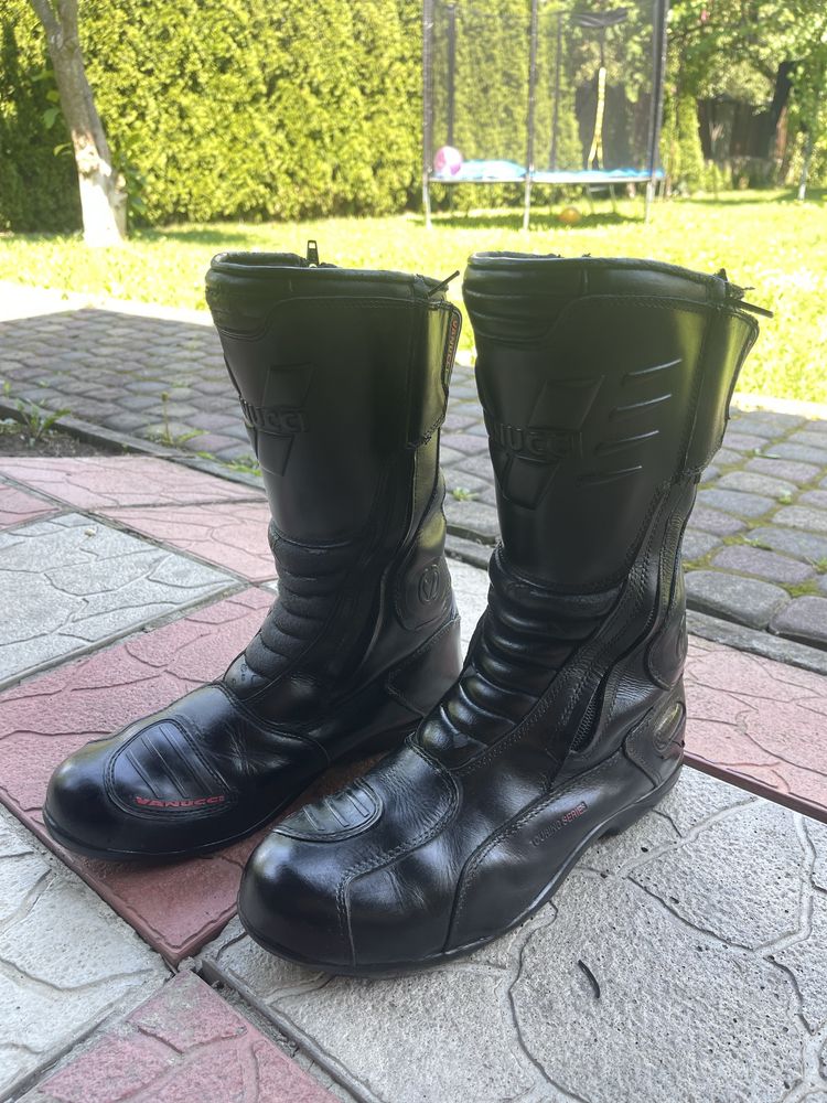 Мотоботи Vanucci мото боти черевики forma rst sidi icon alpinestars