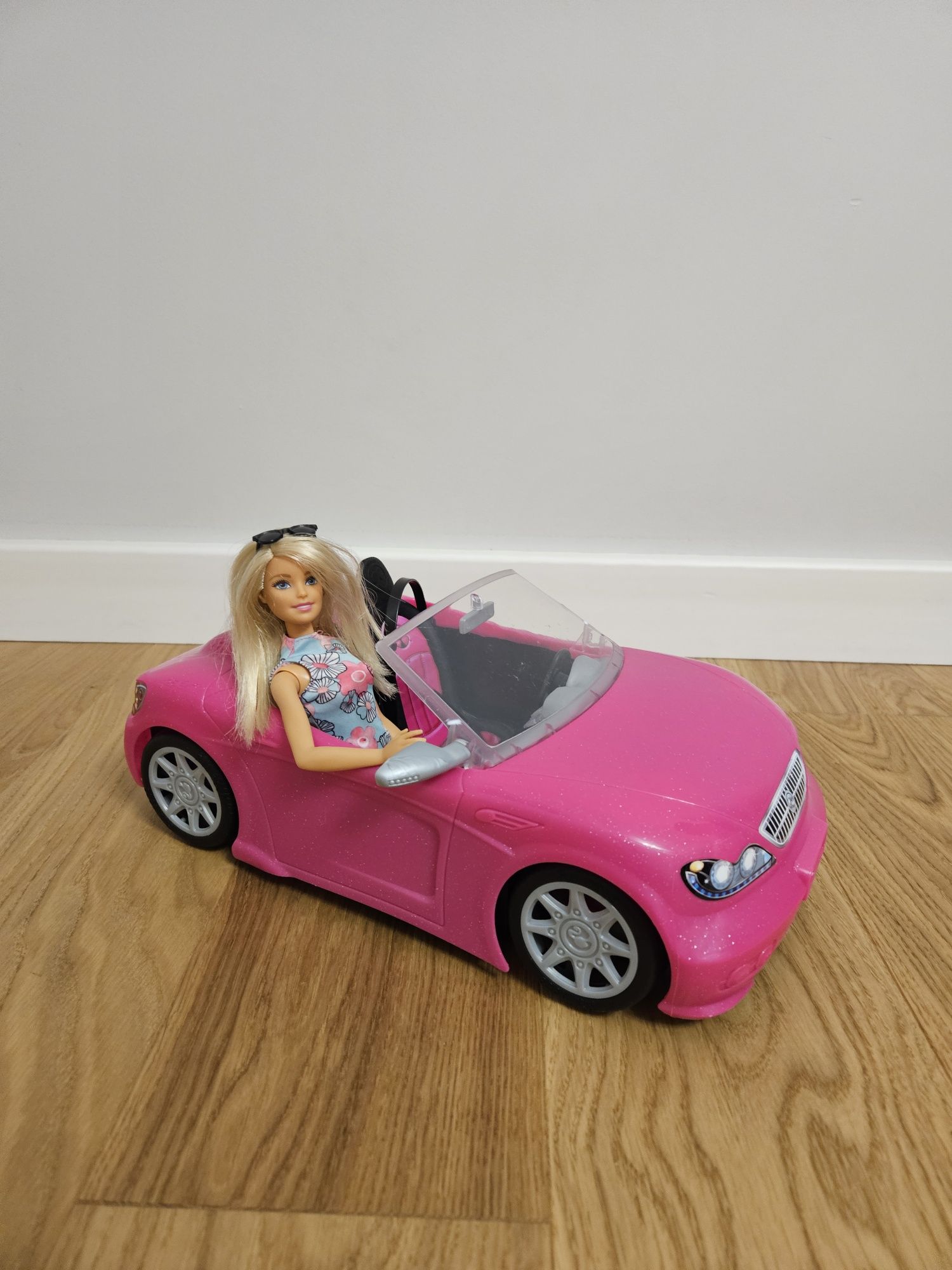Barbie samochod kabriolet