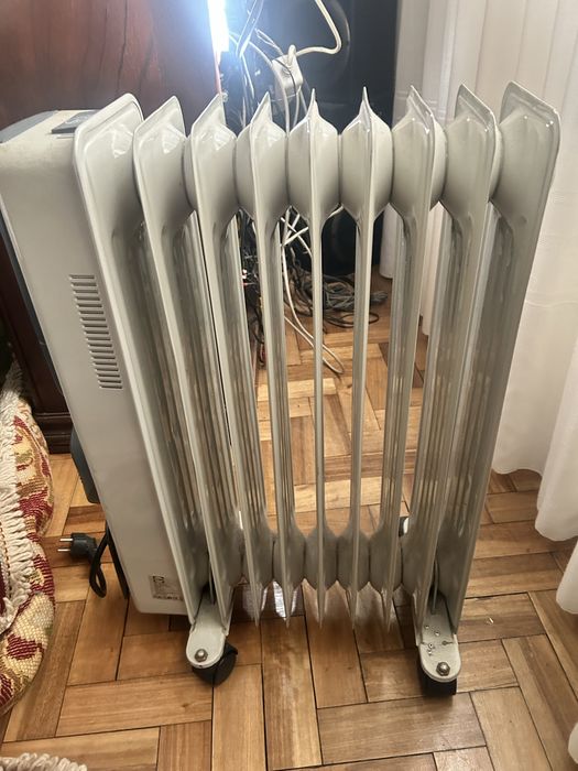 Aquecedor como novo . Vendo ppara   espaco. Esta praticamente novo