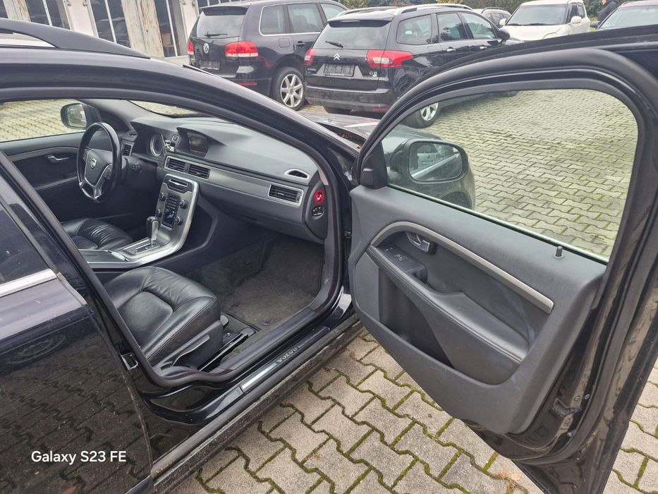 VOLVO V70 D3 2.0 automat