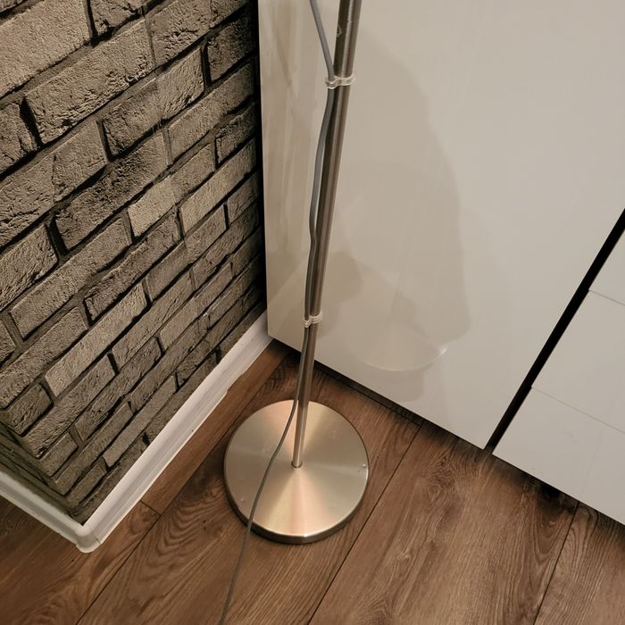 Lampa stojaca podłogowa