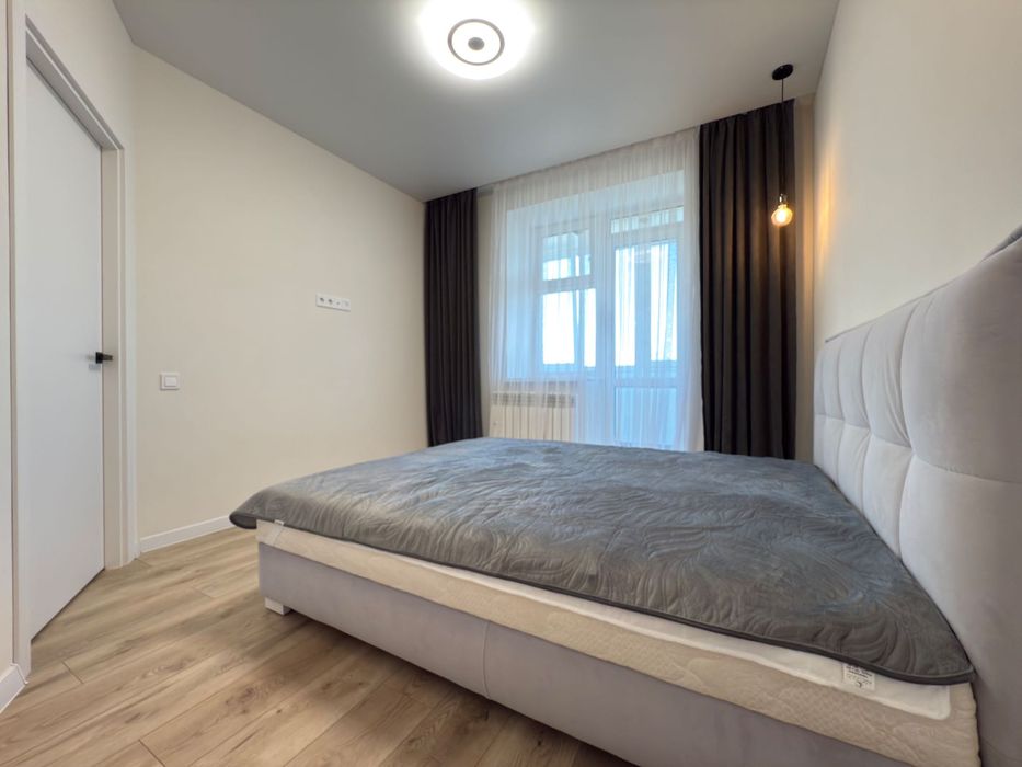 Простора євродвушка з панорамним видом в новому  ЖК -  57 м²