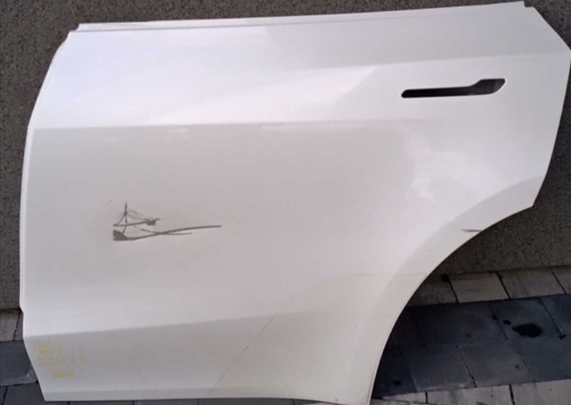 Дверка  задня  ліва  до TESLA MODEL Y