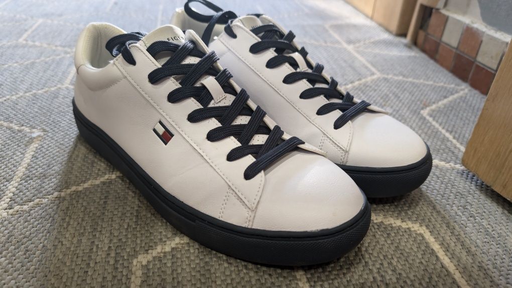 Шкіряні кеди Tommy Hilfiger