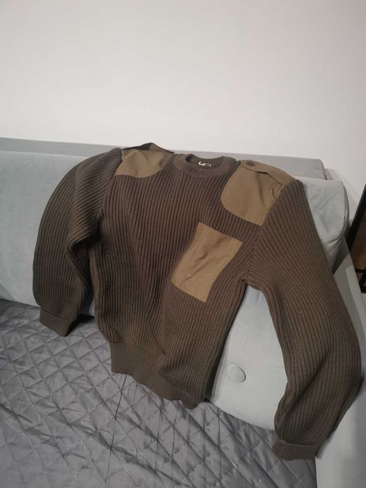 Sweter wojskowy. Stan bardzo dobry