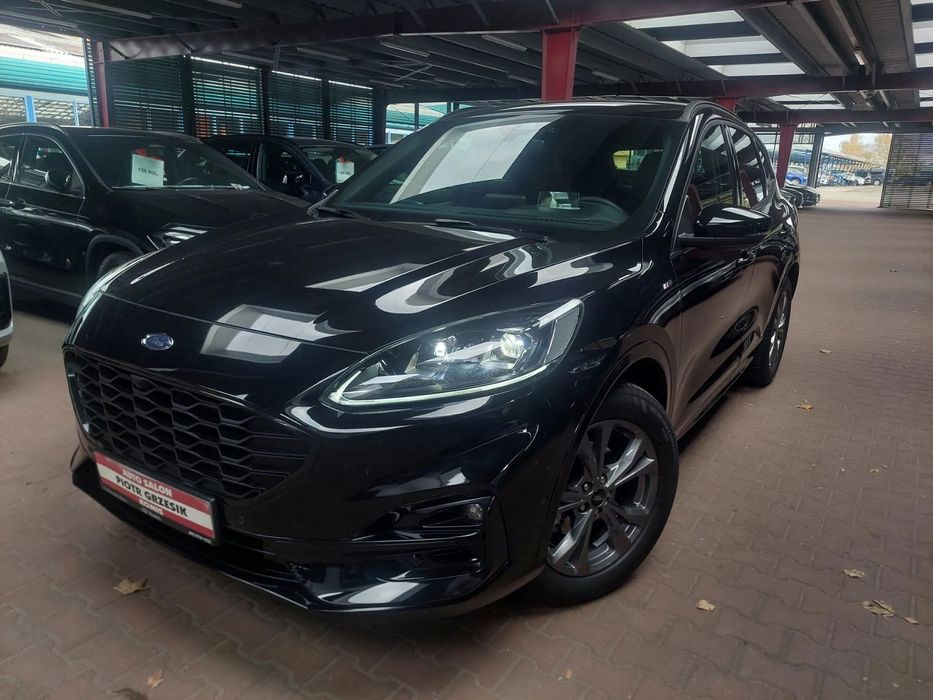 Ford Kuga Auto jak nowe tylko 12.000 km przebiegu