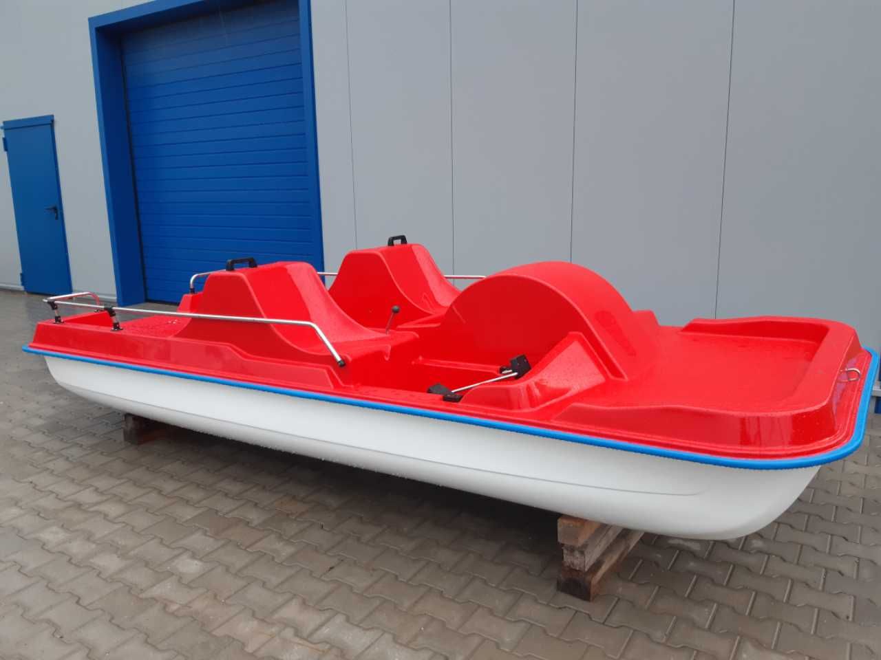 Rower wodny 4 osobowy producent Z.P.H.U Delfin 420x160 cm nowy