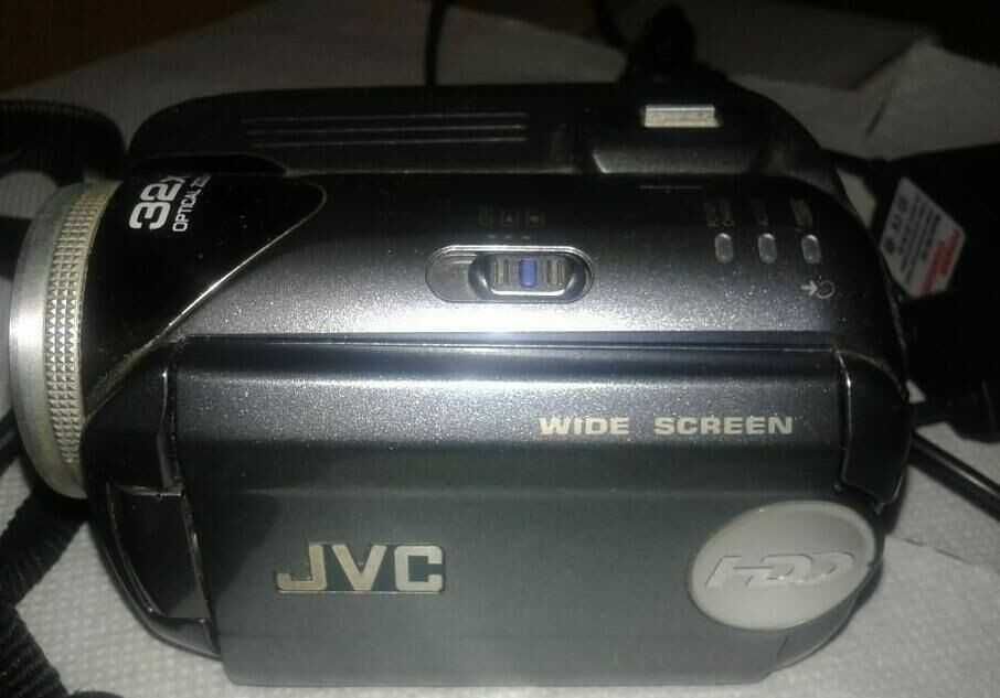 kamera cyfrowa JVC Everio zoom 32 dysk HDD 30gb SD USB + dodatki