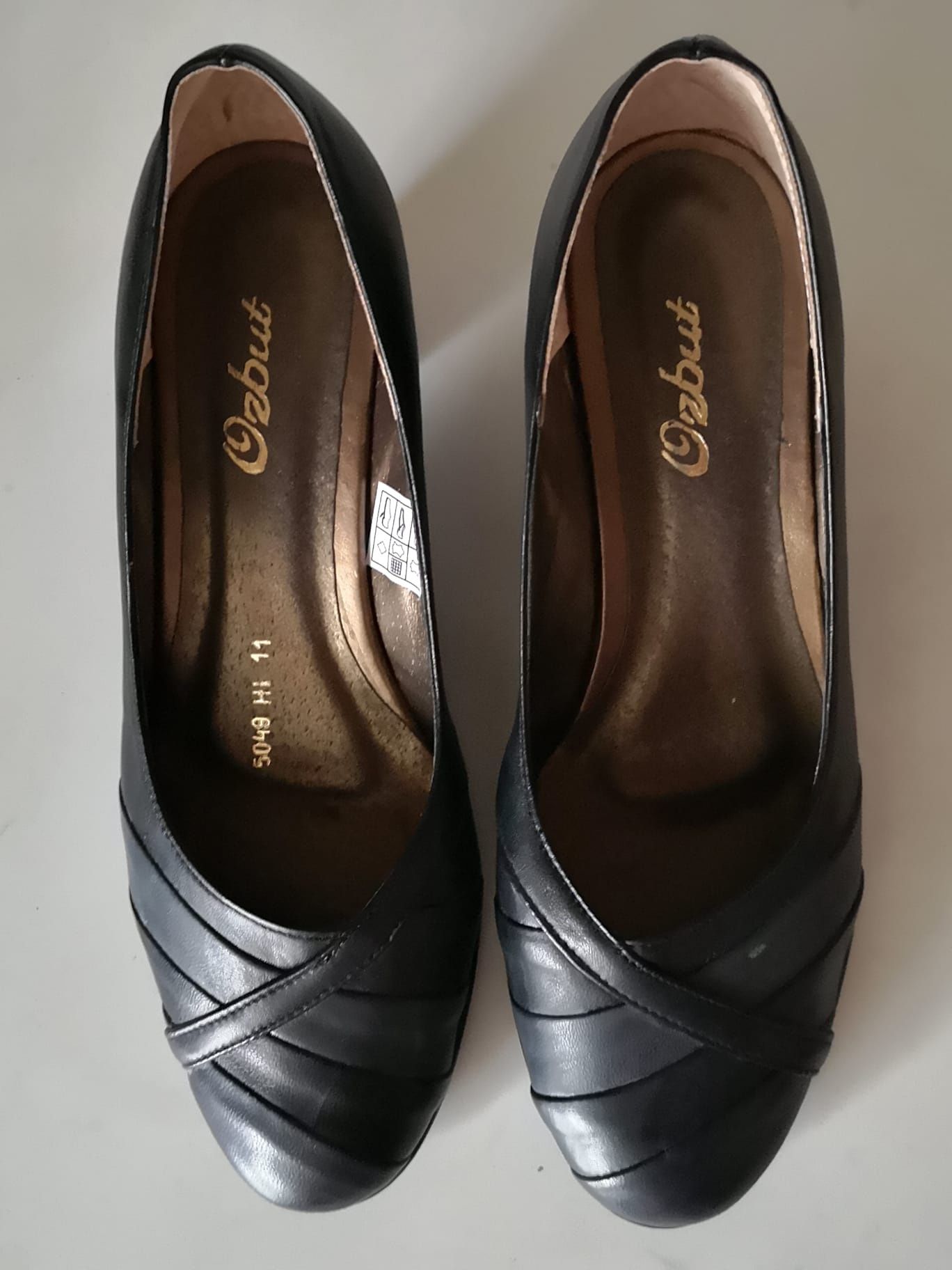 Buty damskie nowe w bardzo dobrym stanie