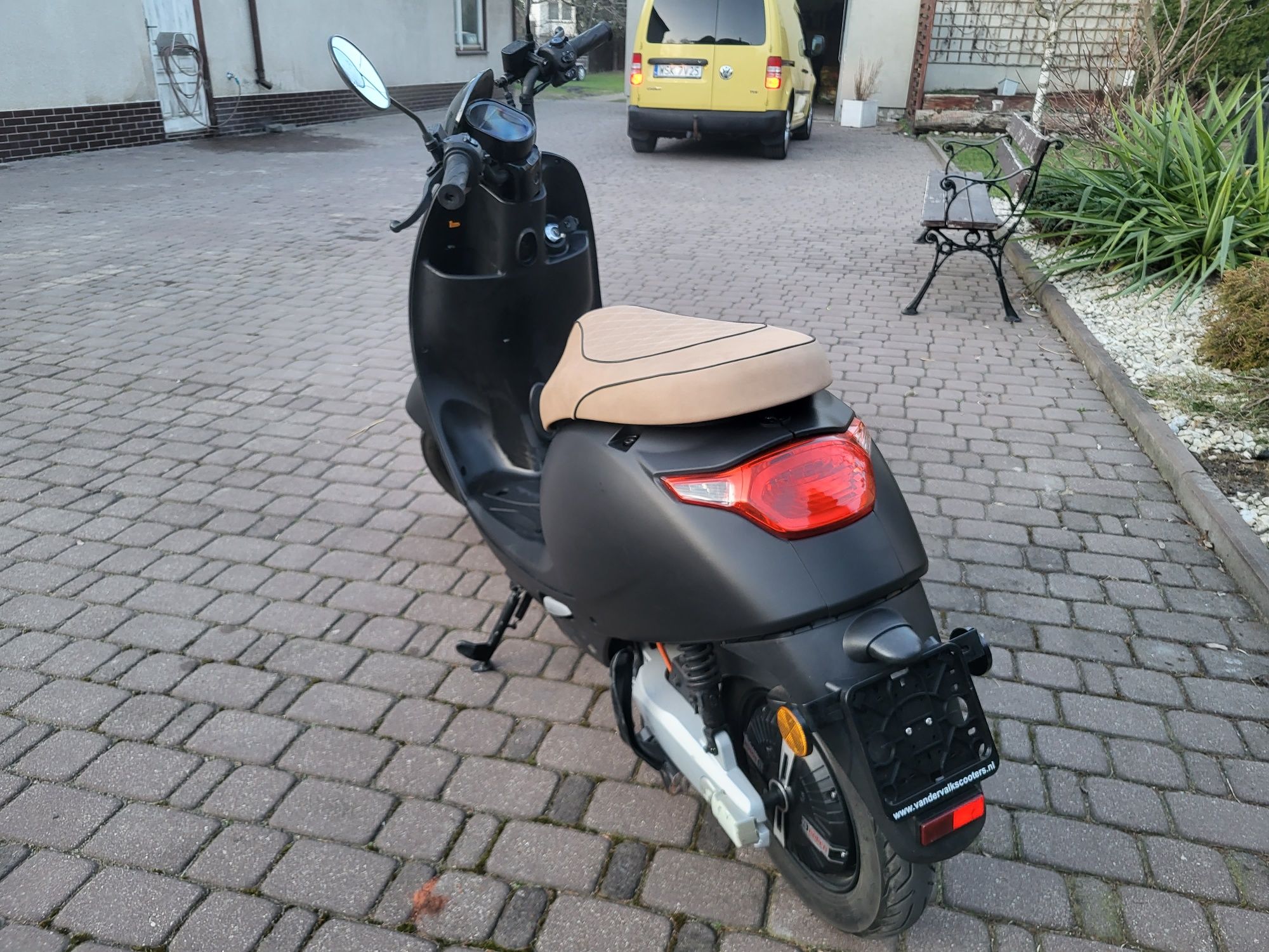 Skuter elektryczny IVA E-GO S3
