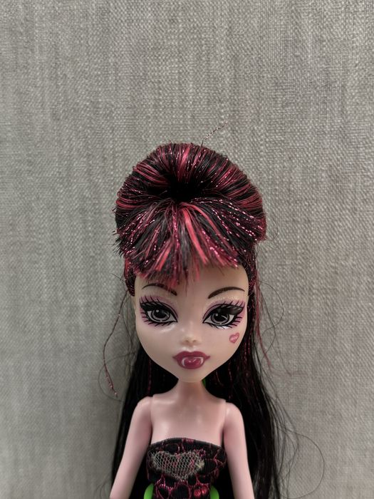 Монстер Хай Дракулаура sweet 1600