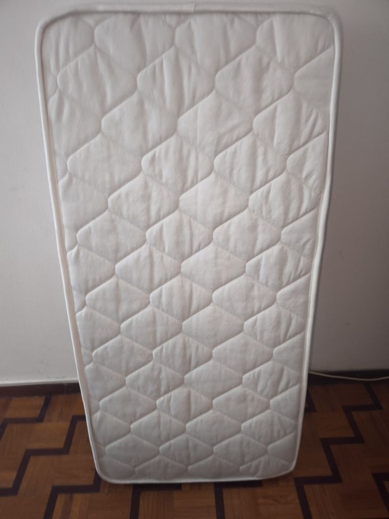 Colchão de bebê berço