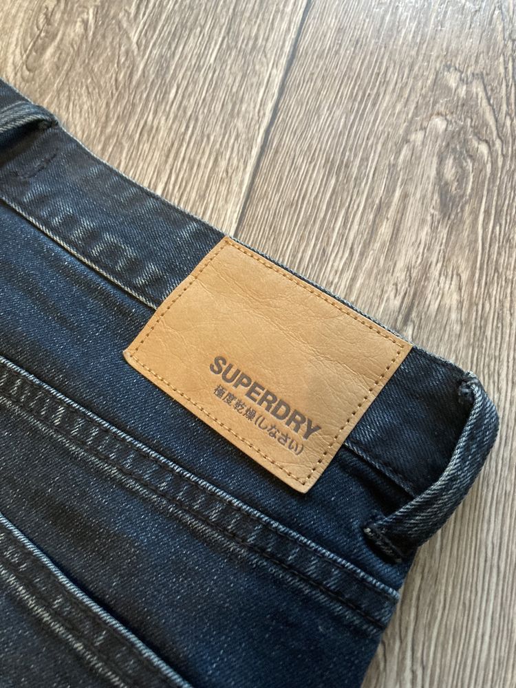 Джинсовые шорты Superdry