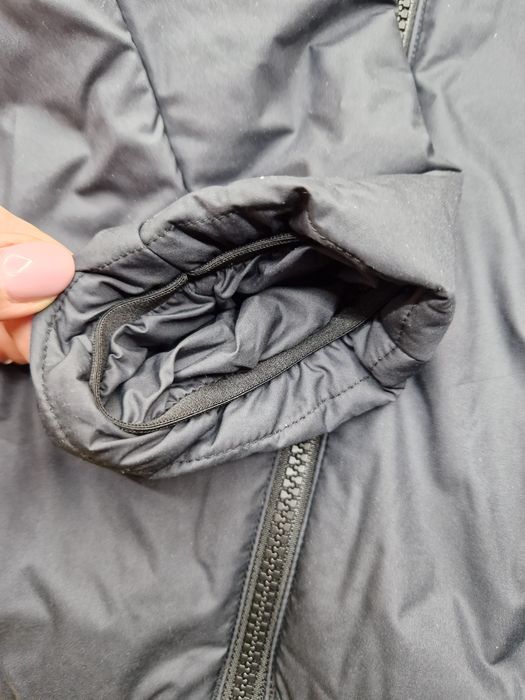 Чоловіча утеплена куртка з капюшоном salomon