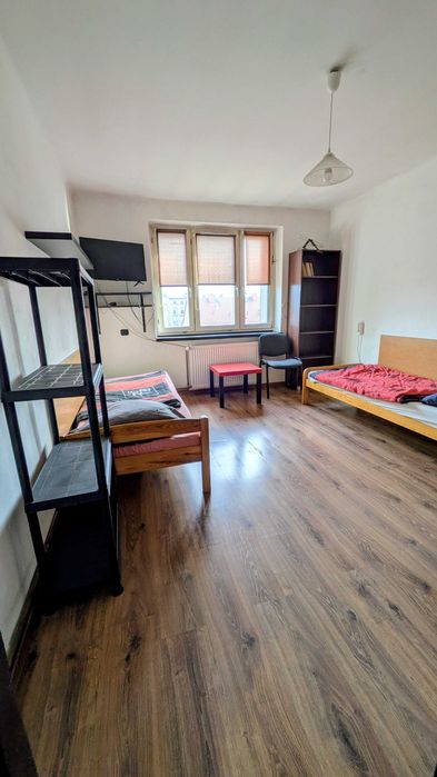 Pokoje i Mieszkania do wynajęcia 30,00 zł Chorzów Bytom Katowice