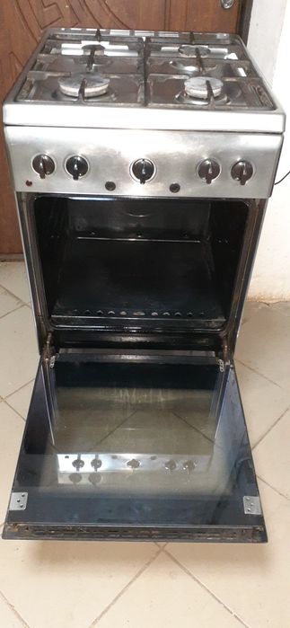 Продам газову плиту Гореньє у гарному стані