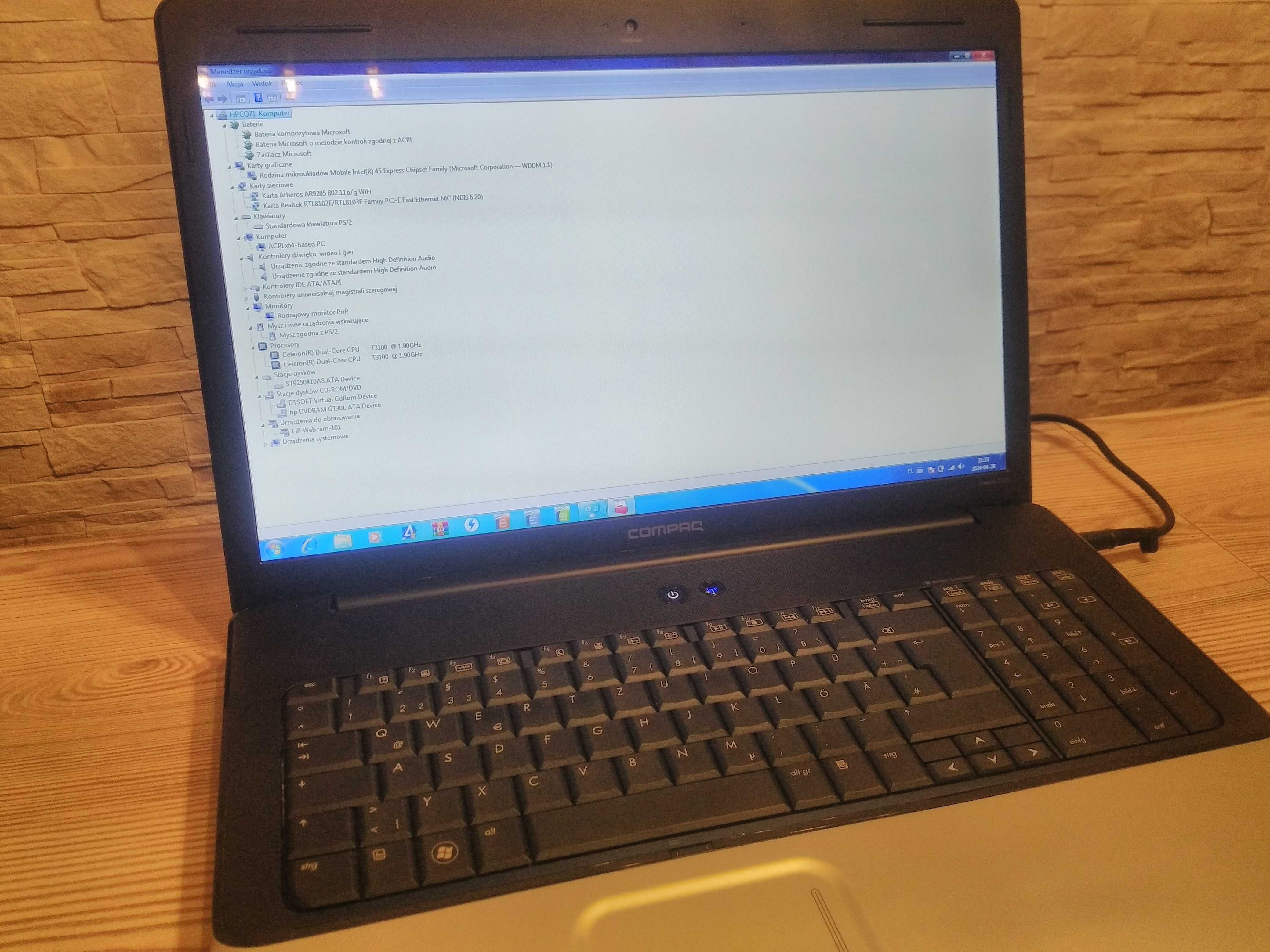 Laptop HP Presario CQ71 + oryginalny zasilacz