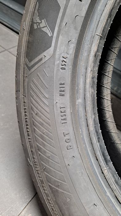 Nowe Opony Goodyear 215 60 R17  2024 rok
