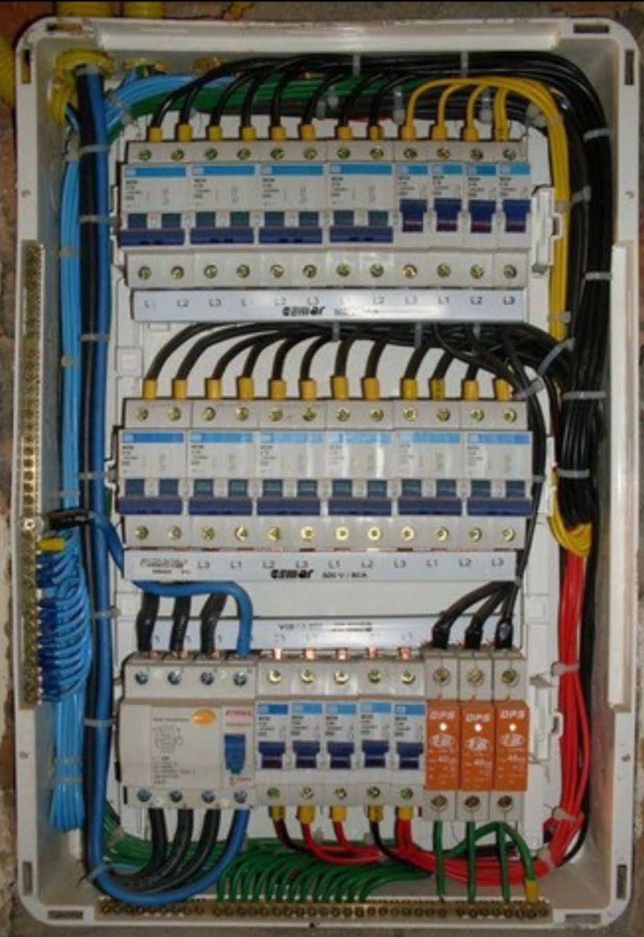 Eletricista / part-time