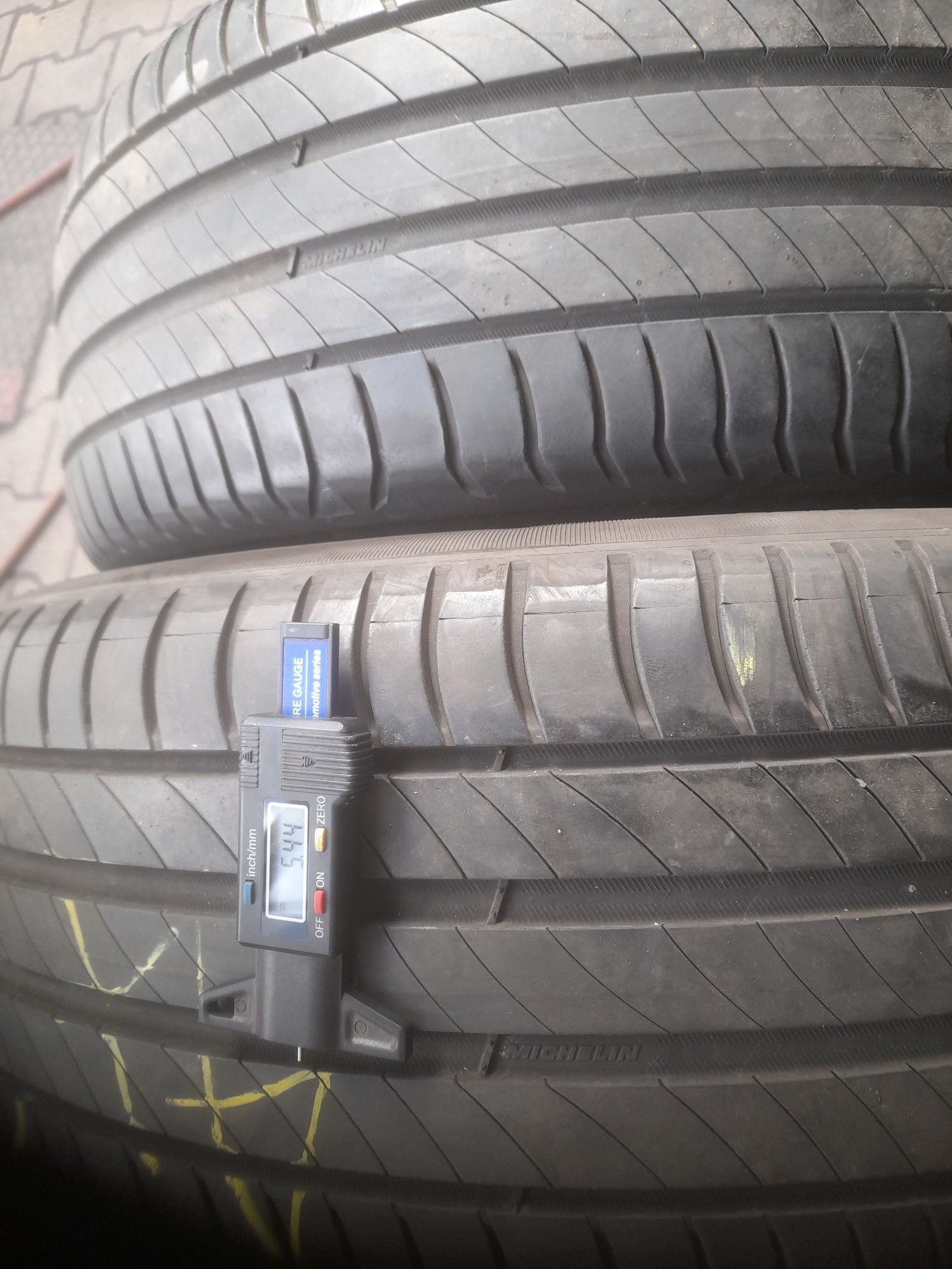 Opony letnie 225/55r17  Michelin  bridgestone