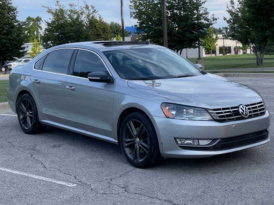 Volkswagen Passat TDI SE      2013