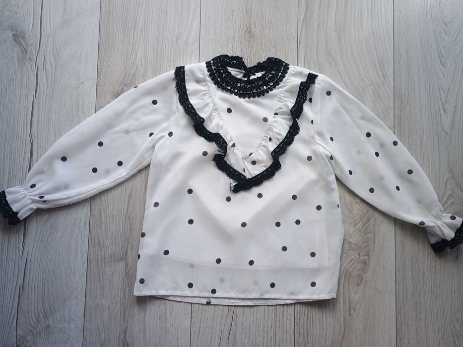 Koszula mgiełka z koronką rozmiar 116