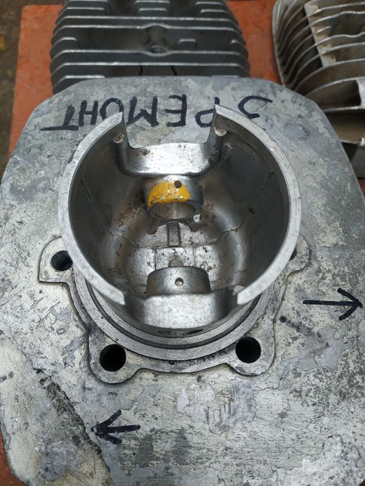 Продам запчасти для насоса вибрационного