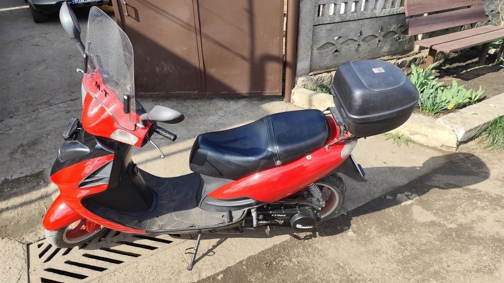 VIPER STORM 150 скутер максі мотоцикл