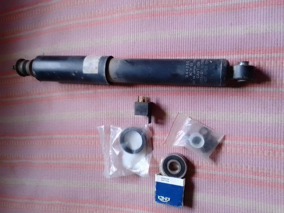 Hyundai - амортизатор, підшипник, сальник, прокладки