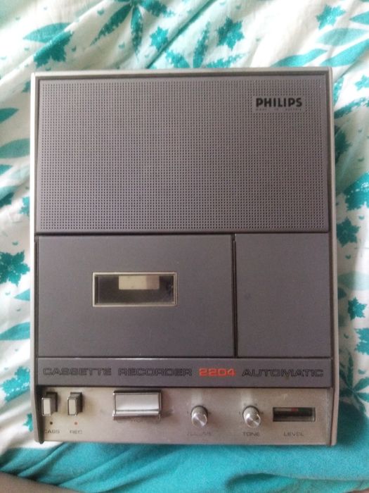 Magnetofon PRL Magnetofon dziennikarski do nagrywania wywiadów