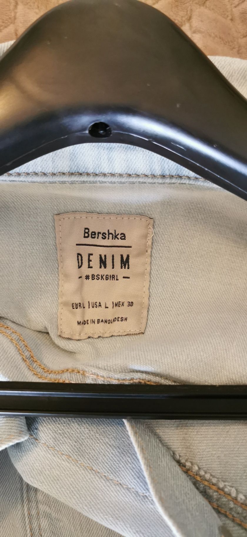 Casaco bershka tamanho L