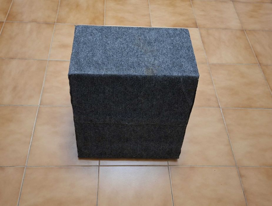 Caixa artesanal para subwoofer de 350 mm