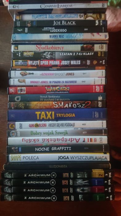 Okazyjnie odtwarzacz Pionier dvd-cd plus gratis.